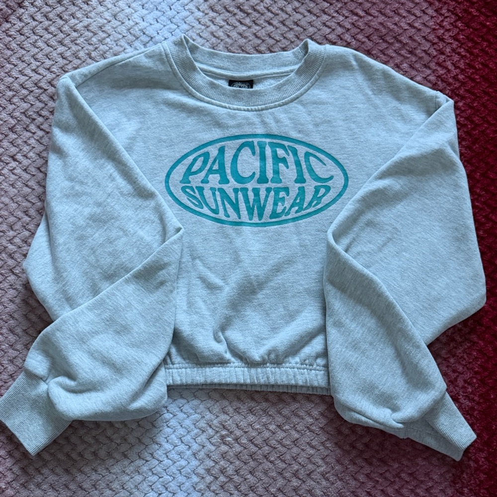 Pacific Sunwear Light Gray Cropped Sweatshirt with Teal Logo